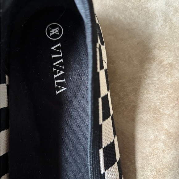 Vivaia Black and tan Women's size 35 Shoes mesh comfort new without box - Picture 5 of 7